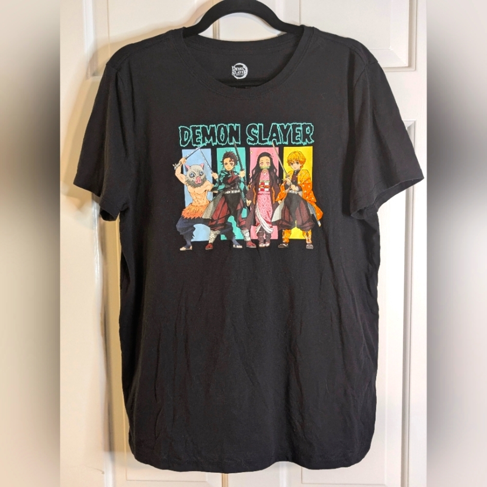 Demon Slayer Graphic Tee | Anime T-Shirt Black Size Large